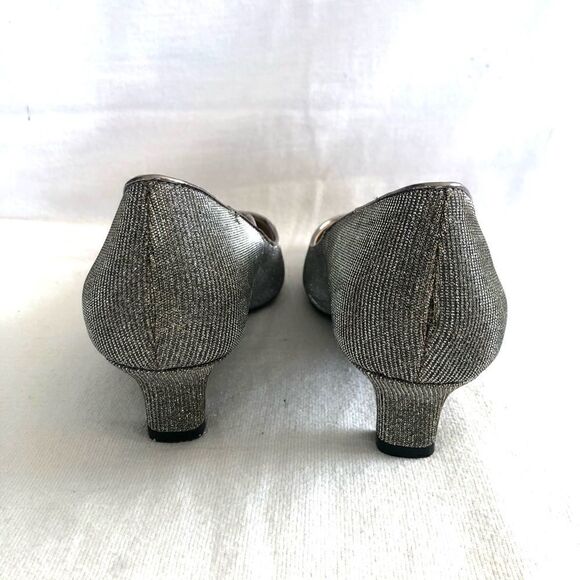J.Renee Idenah womens pointed toe pump size 9M - Picture 5 of 12
